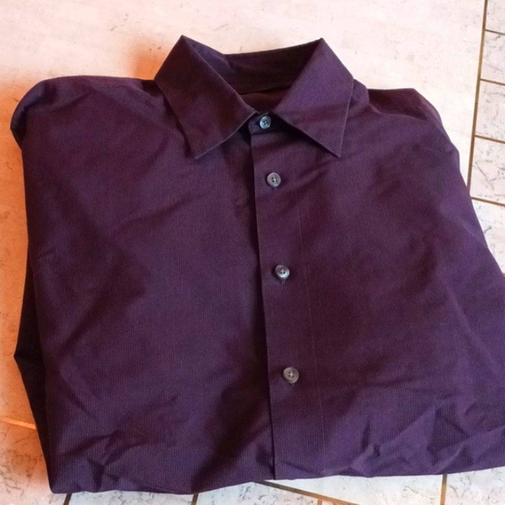 Dress shirt,,mens' sz Med," metropolitan view" from bloomingdales, New, burgandy